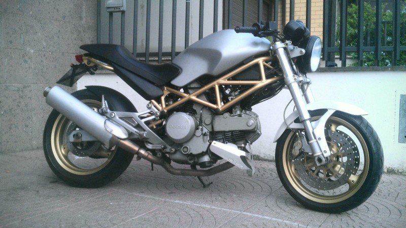 Ducati Monster - Gallery Car Wrapping