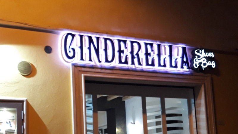 Cinderella - Gallery Insegne Luminose