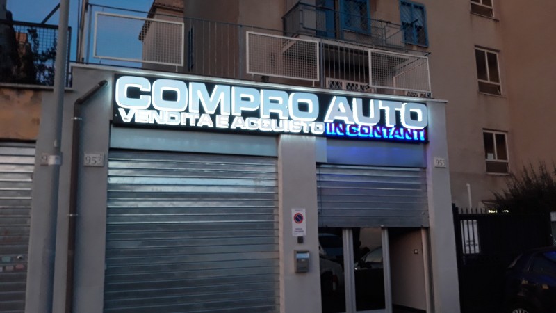 Compro auto - Gallery Insegne Luminose