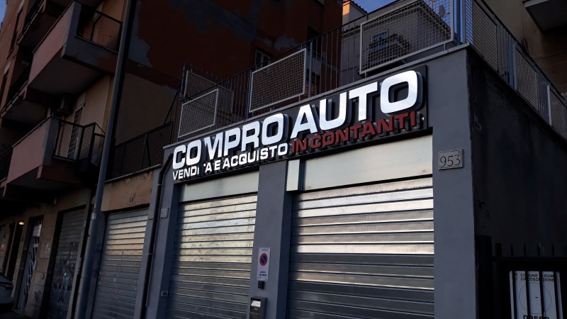 Compro auto - Gallery Insegne Luminose